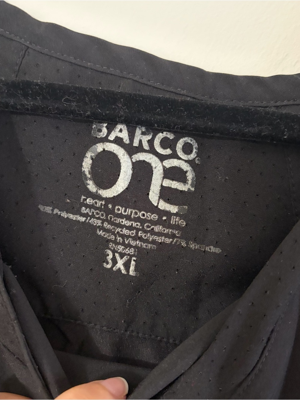 Barco Uniforms Black V-Neck Medical Scrub Top - Picture 2 of 2
